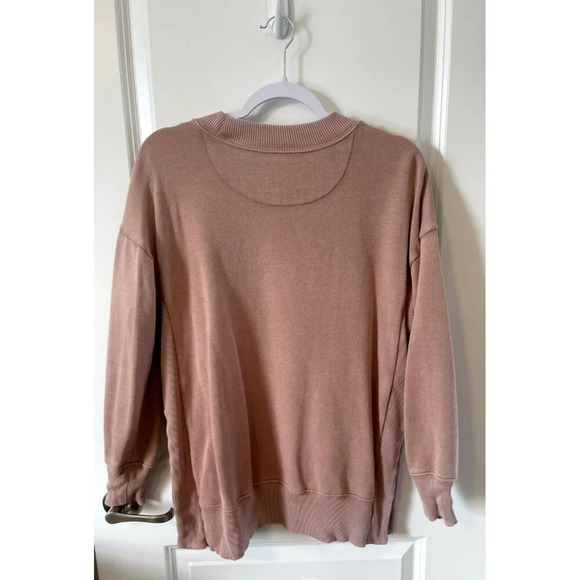 Aerie Womens Oversized Pink Crew Neck Sweatshirt Boyfriend Size XS Slouchy Slit - Picture 2 of 4